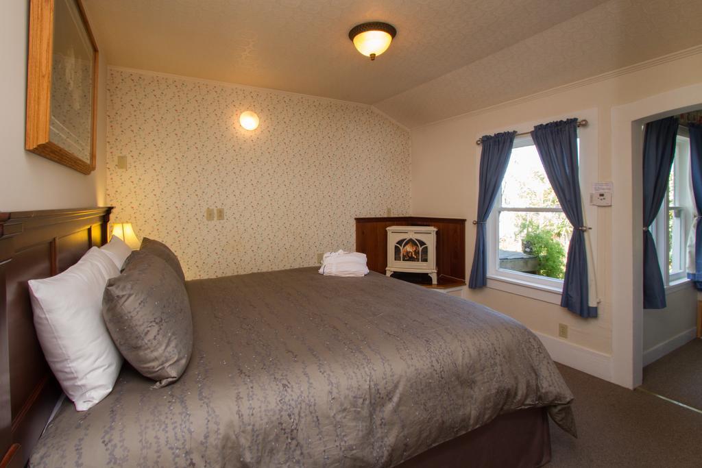 Sweetwater Inn And Spa Mendocino Rum bild